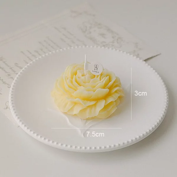 bougie en forme de fleur pour illuminer la saint valentin